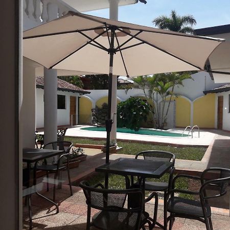 Hotel Casa Jardin Asuncion Exterior photo